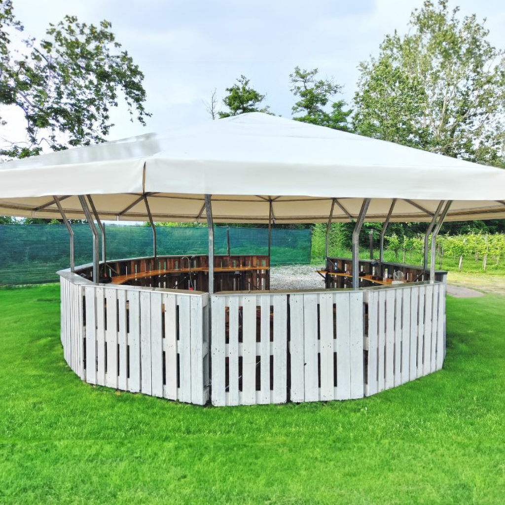 Gazebo 05